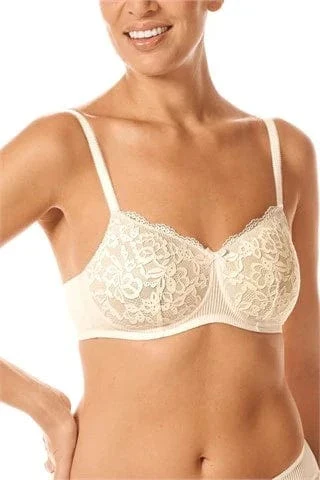 Amoena Kyra Padded Mastectomy Bra
