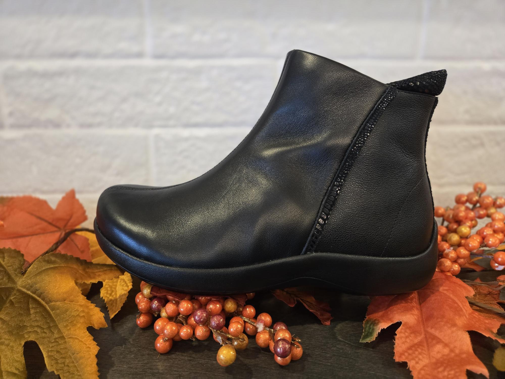Revere Women's Aberdeen Boot